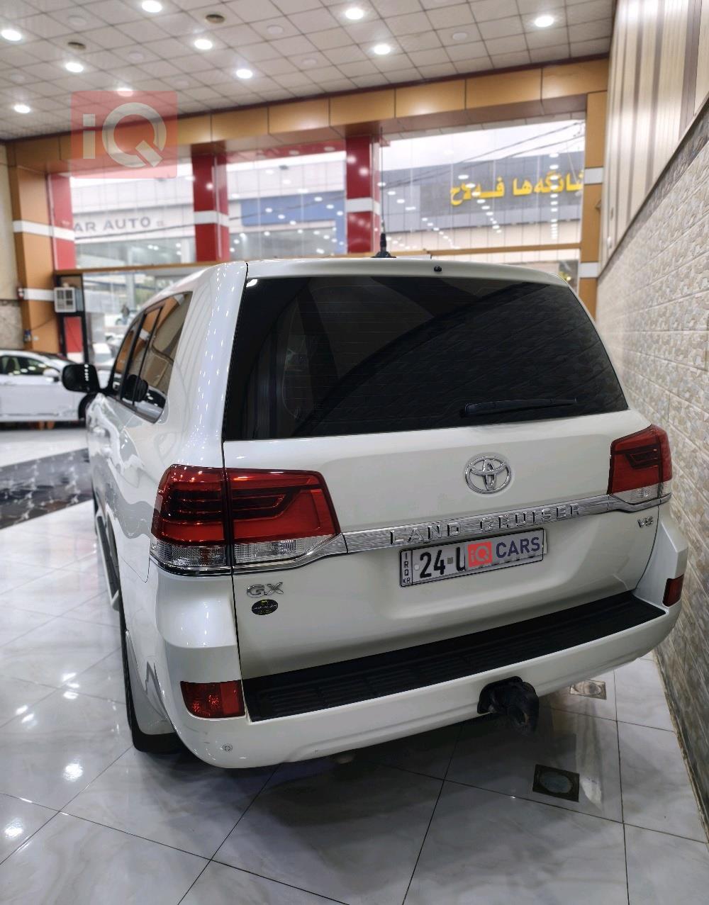 تويوتا لاندكروزر